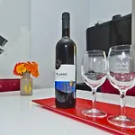 Dorijan In Beautiful House