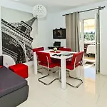 Dorijan In Beautiful House *