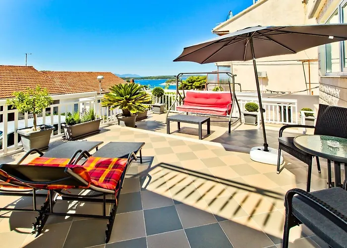 Apartment Dorijan In Beautiful House Hvar Town