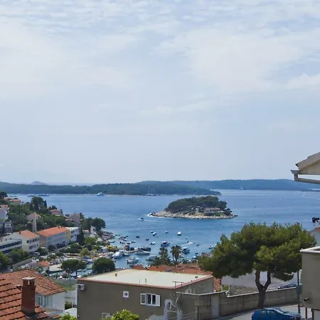 Dorijan In Beautiful House *